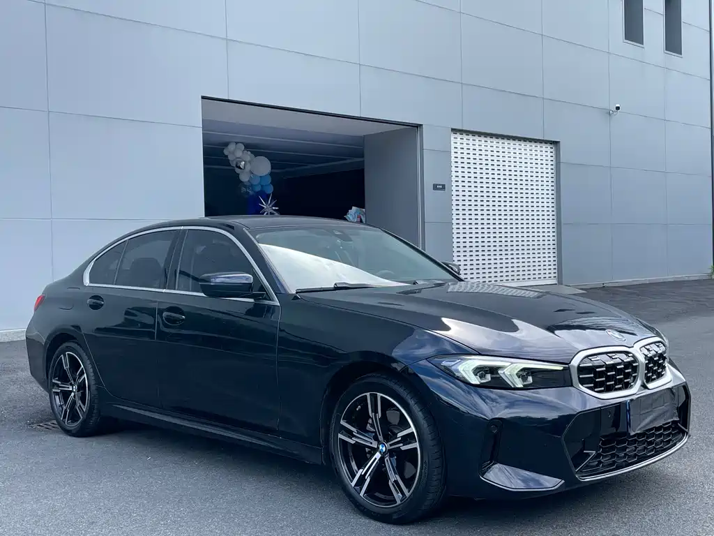 BMW 3 Series — миниатюра 3