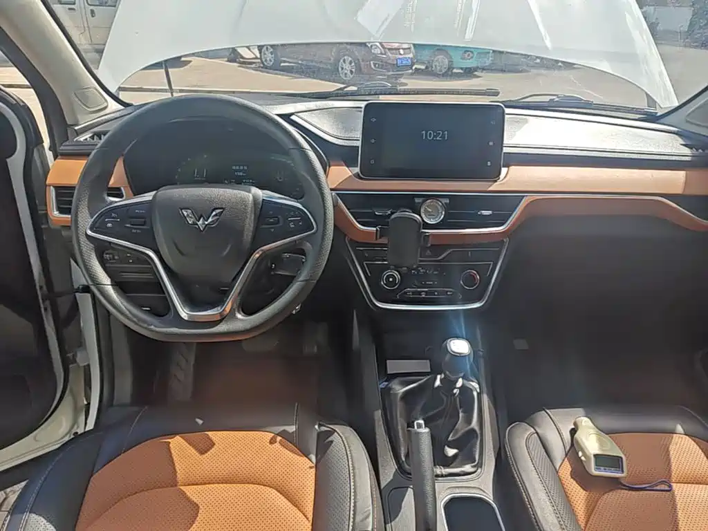 Wuling Hongguang S3 — миниатюра 10