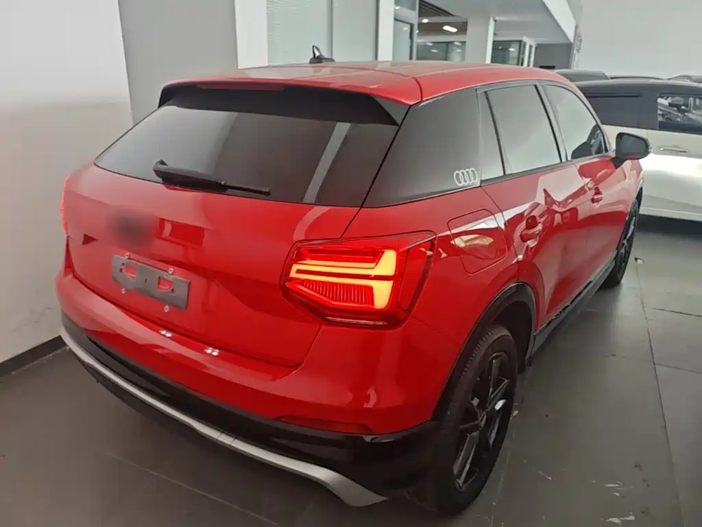 Audi Q2L — миниатюра 7