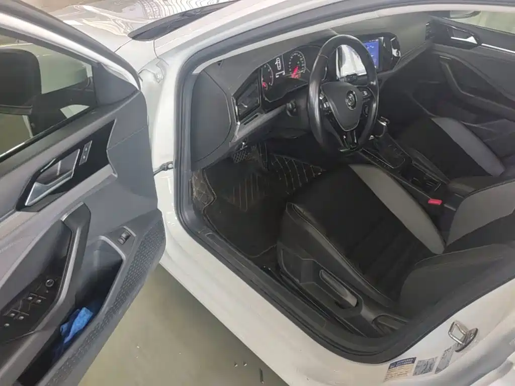 Volkswagen Sagitar — миниатюра 16