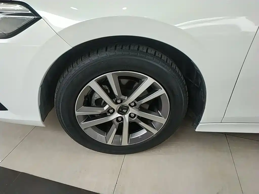 Honda Civic — миниатюра 23