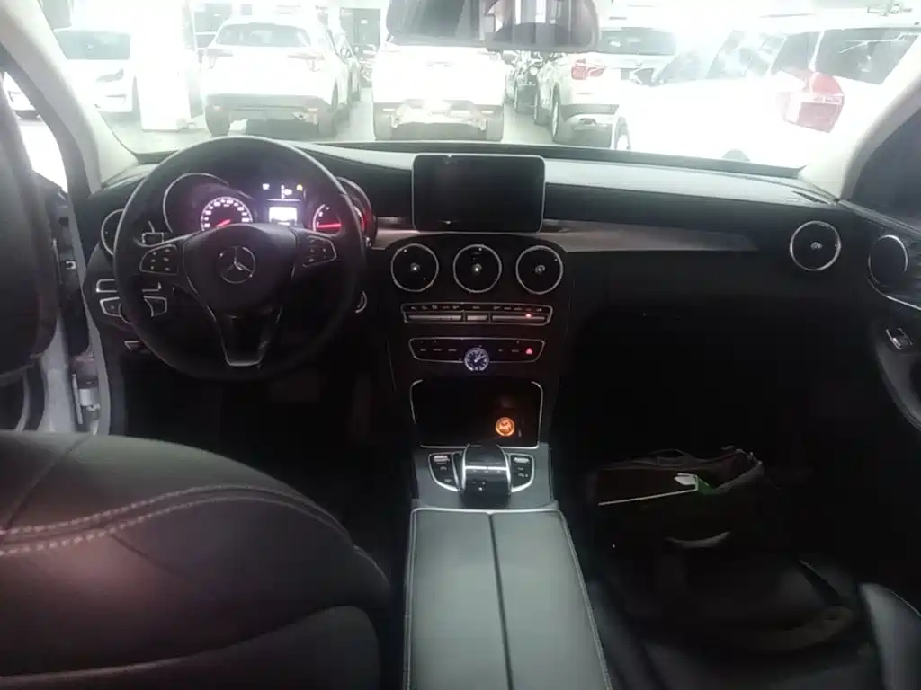 Mercedes-Benz C-Class C 2015 C 200 L Sport
