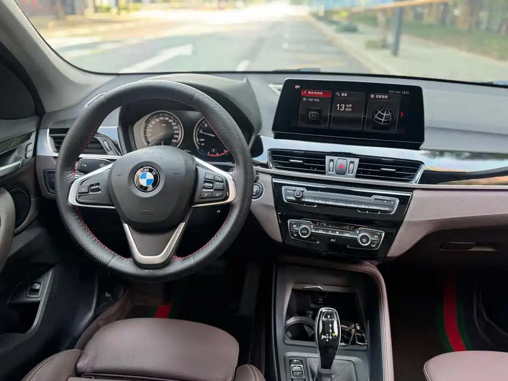 BMW X1 — миниатюра 4