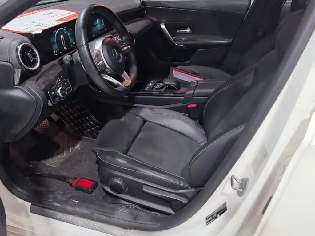 Mercedes-Benz A-Class — миниатюра 15