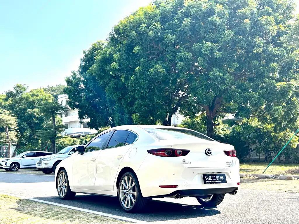 Mazda 3 Axela — миниатюра 6