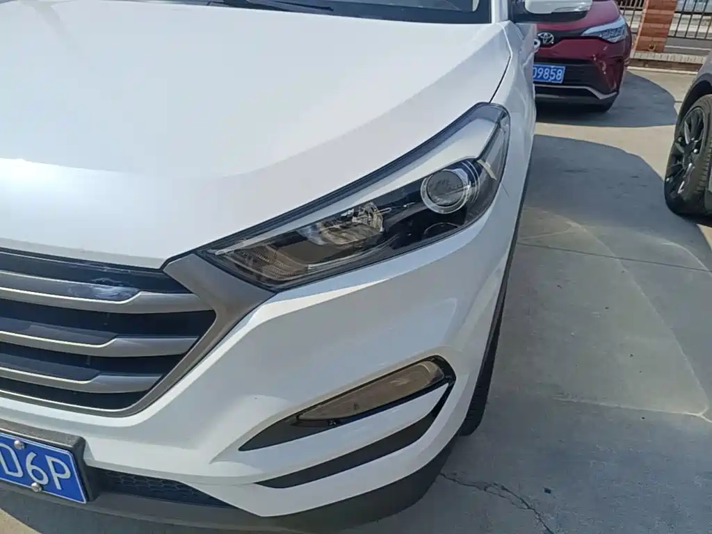 Hyundai Tucson — миниатюра 24