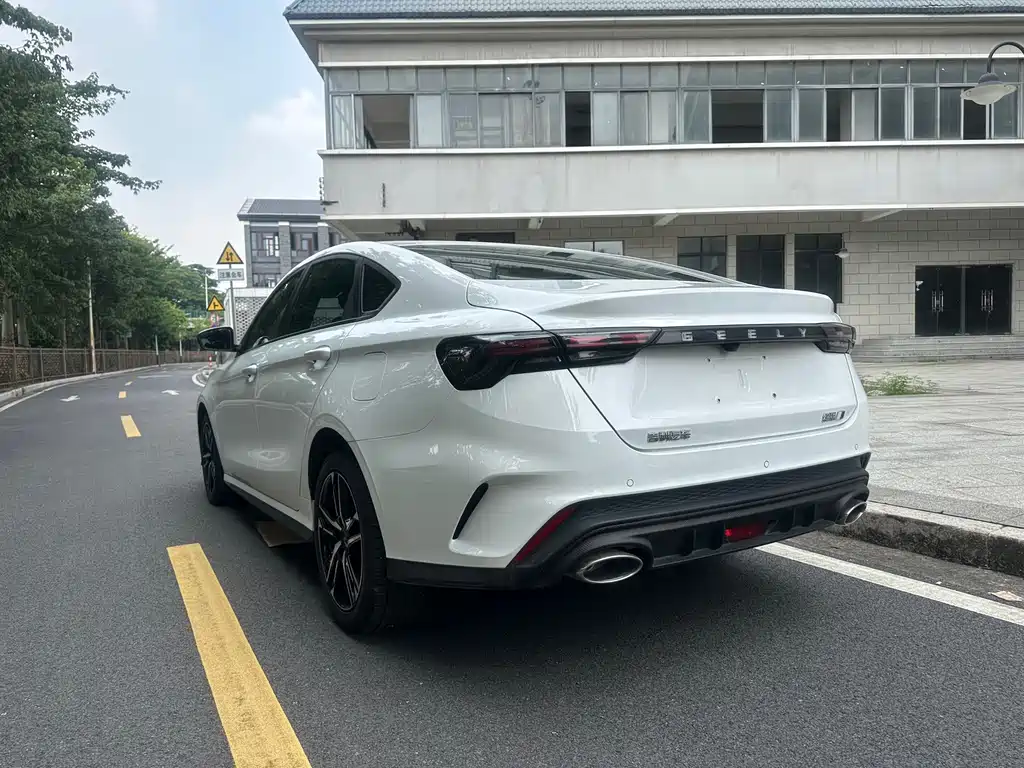 Geely Binrui — миниатюра 6