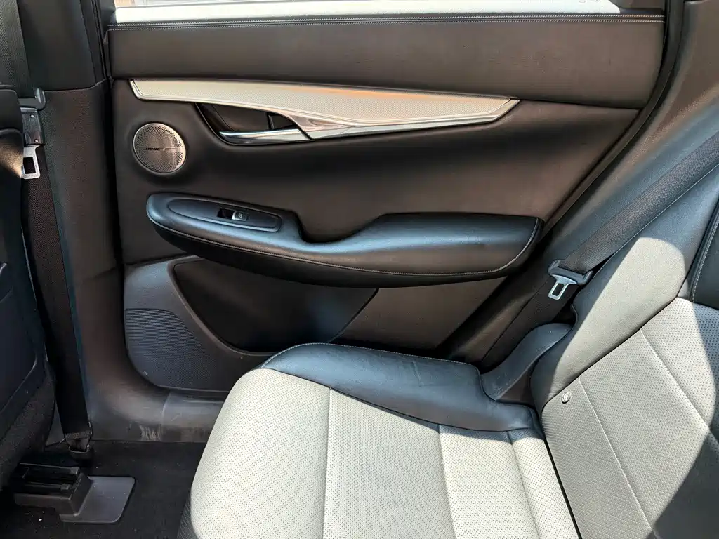 Infiniti QX50 — миниатюра 20