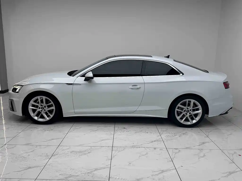 Audi A5 (Import) — миниатюра 17
