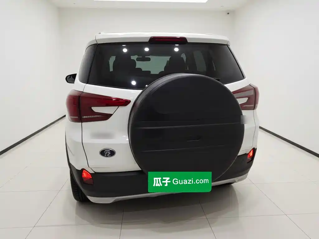 BYD Yuan EV — миниатюра 3