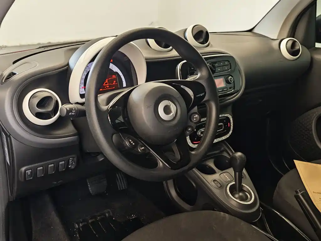 smart Smart Fortwo — миниатюра 9