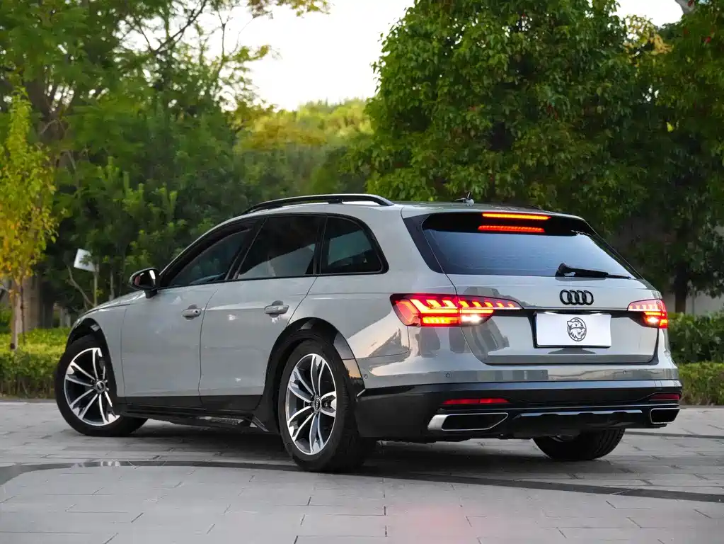 Audi A4 (Import) — миниатюра 13