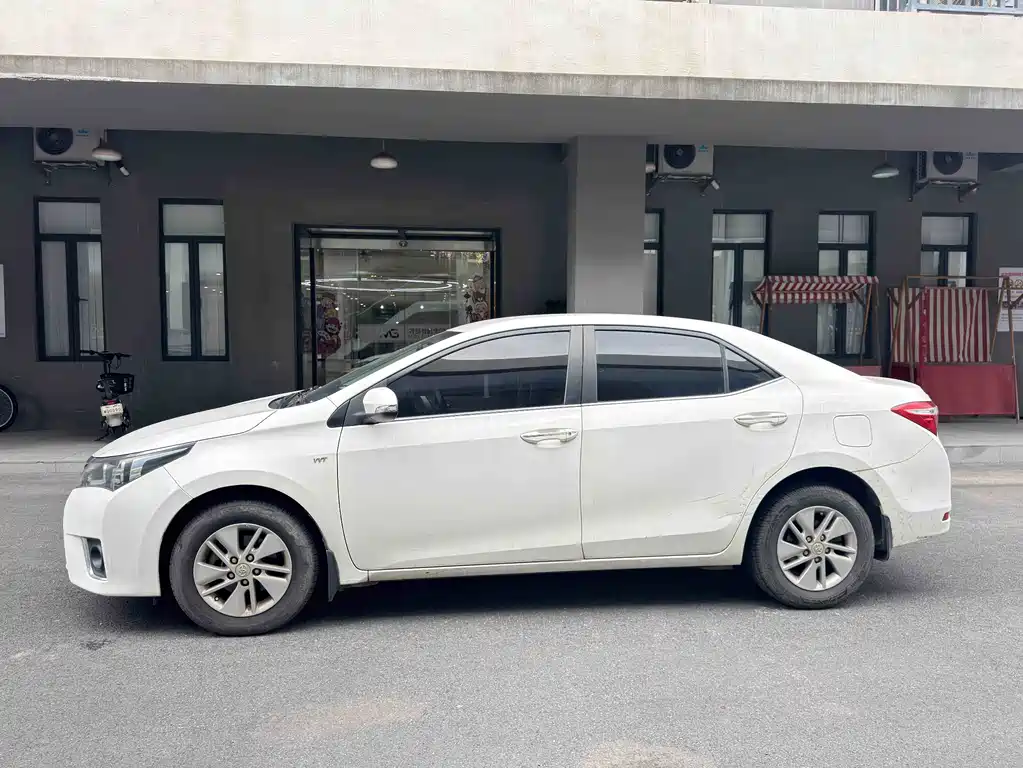 Toyota Corolla — миниатюра 6