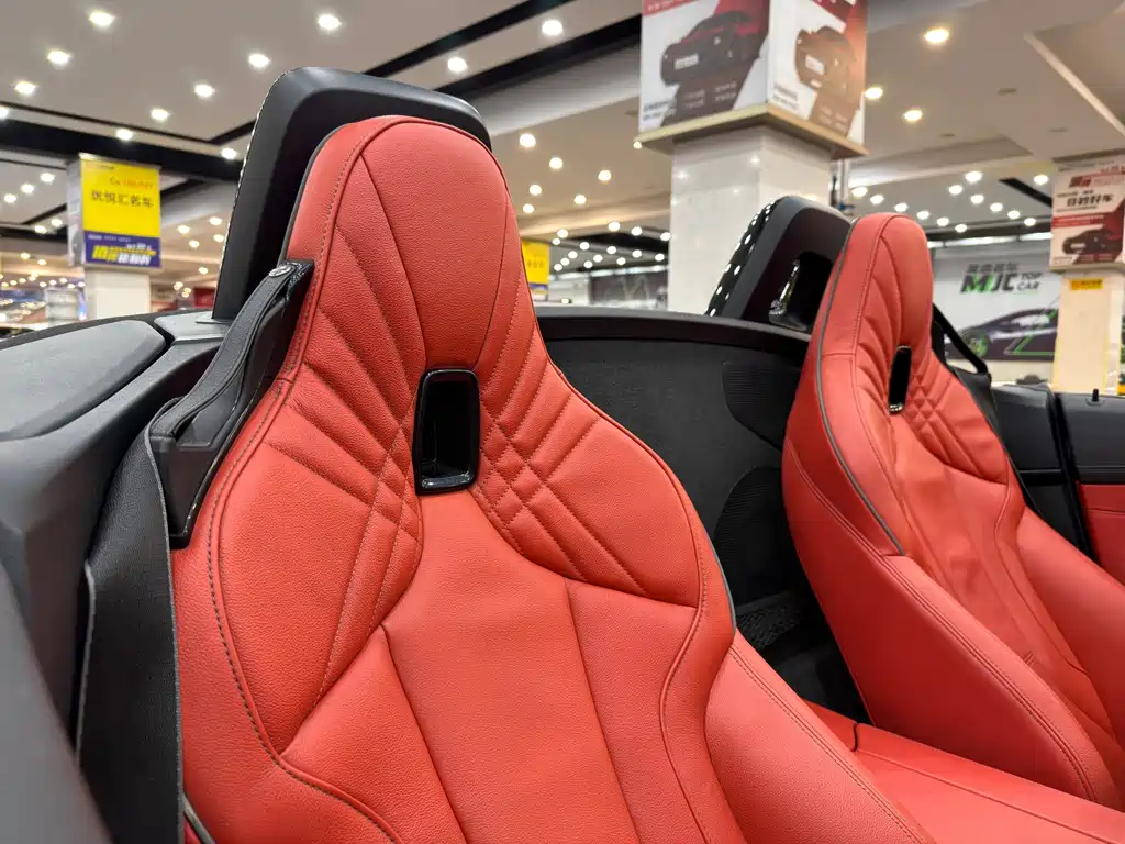 BMW Z4 — миниатюра 7