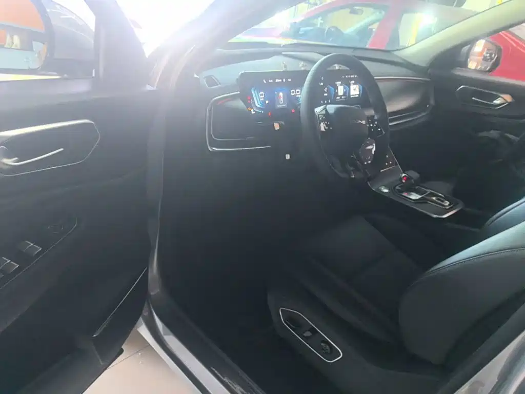 BAIC X7 — миниатюра 16