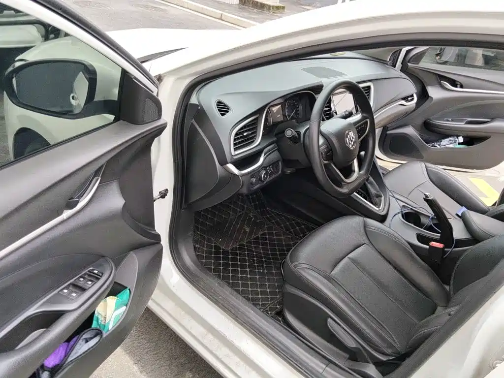 Buick Excelle — миниатюра 13