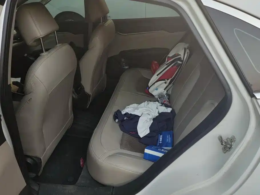 Buick Excelle — миниатюра 11