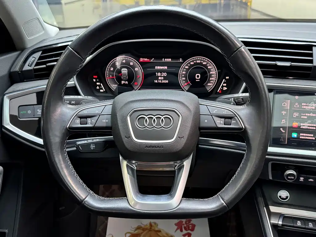 Audi Q3 — миниатюра 8