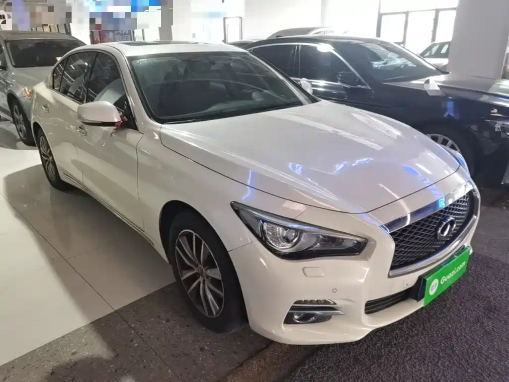 Infiniti Q50L 2016 2.0T Enjoy