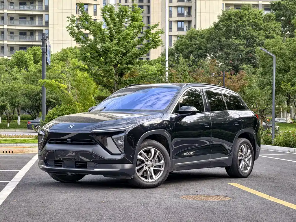 NIO ES6