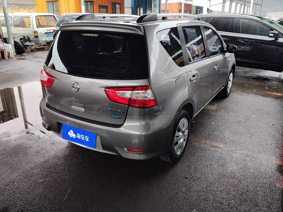 Nissan Livina — миниатюра 3