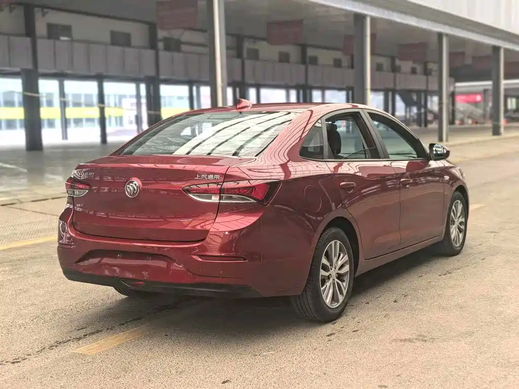 Buick Excelle — миниатюра 11