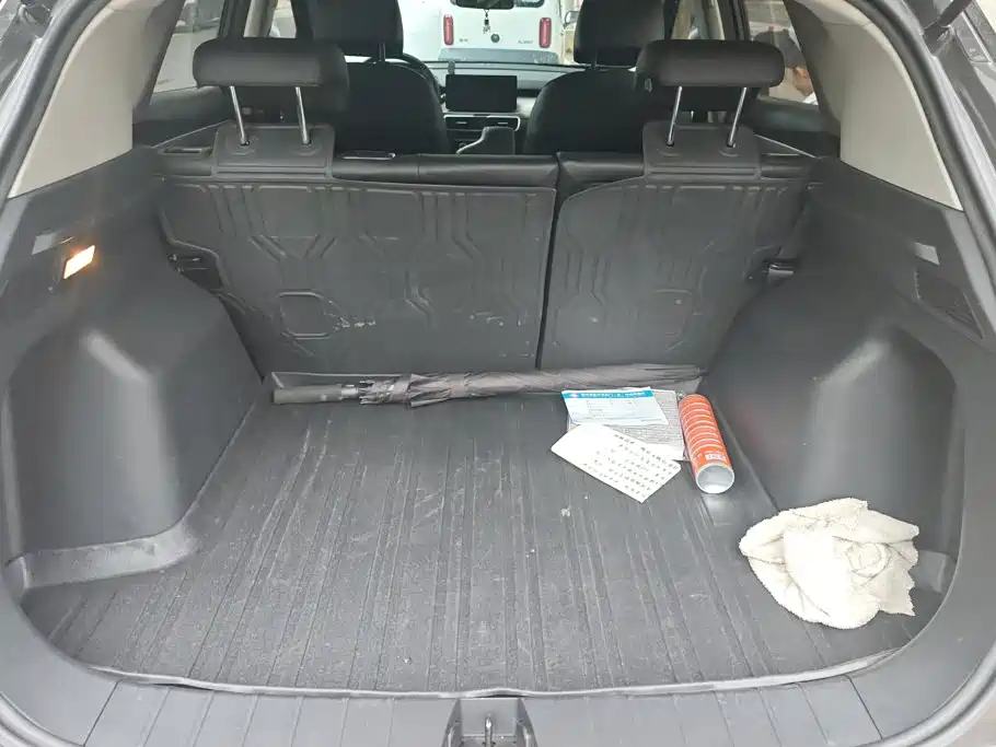 Geely Binyue — миниатюра 4