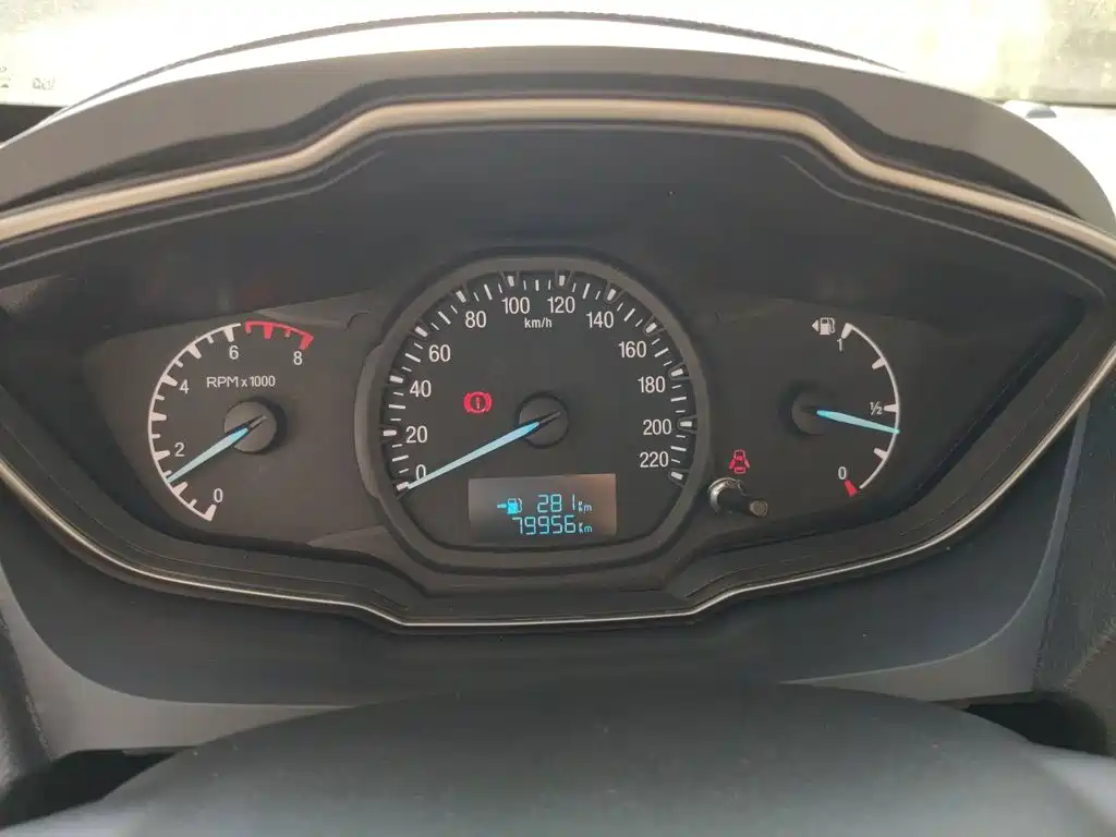 Ford Escort — миниатюра 7