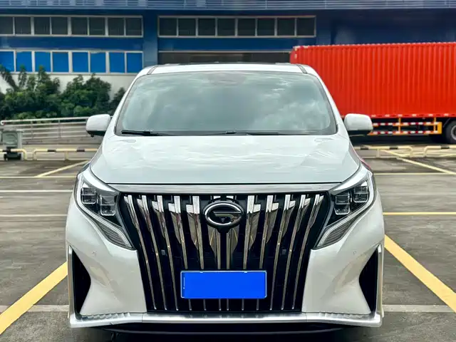 GAC Trumpchi 传祺M8