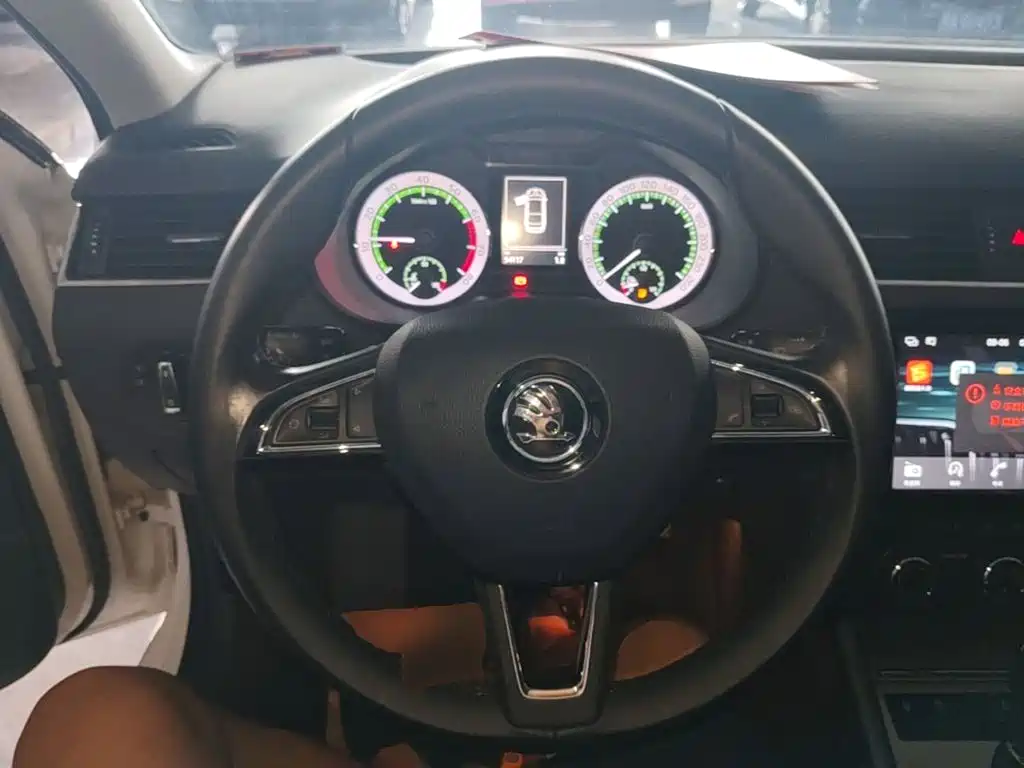 Skoda Octavia — миниатюра 11