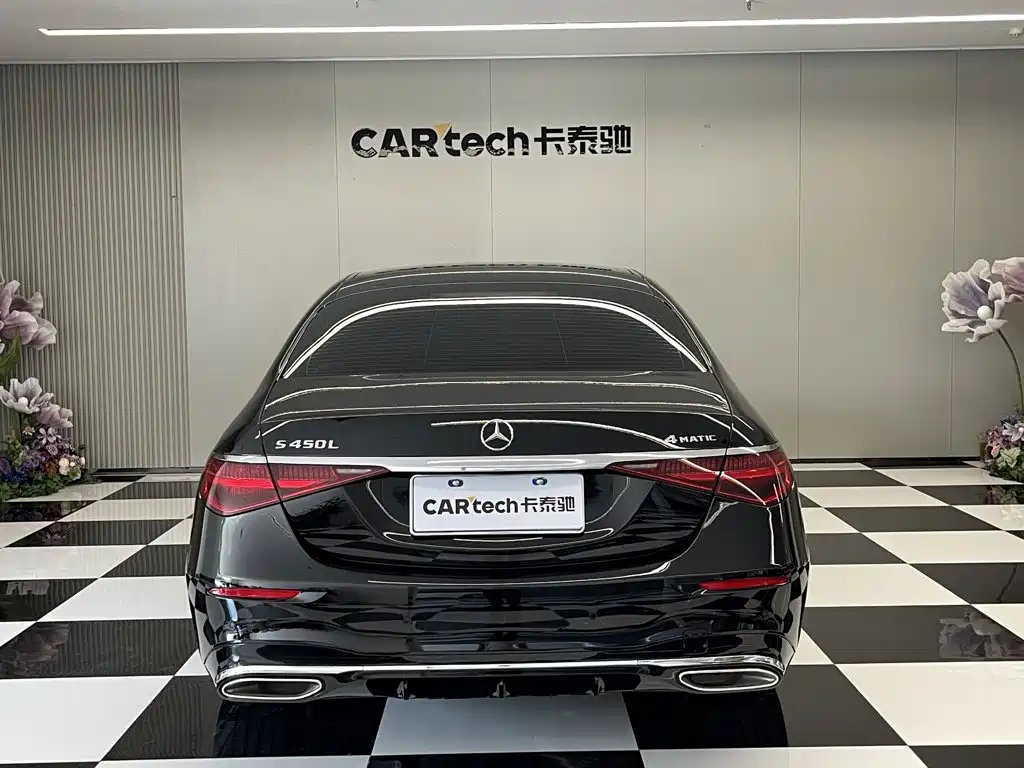 Mercedes-Benz S-Class — миниатюра 6