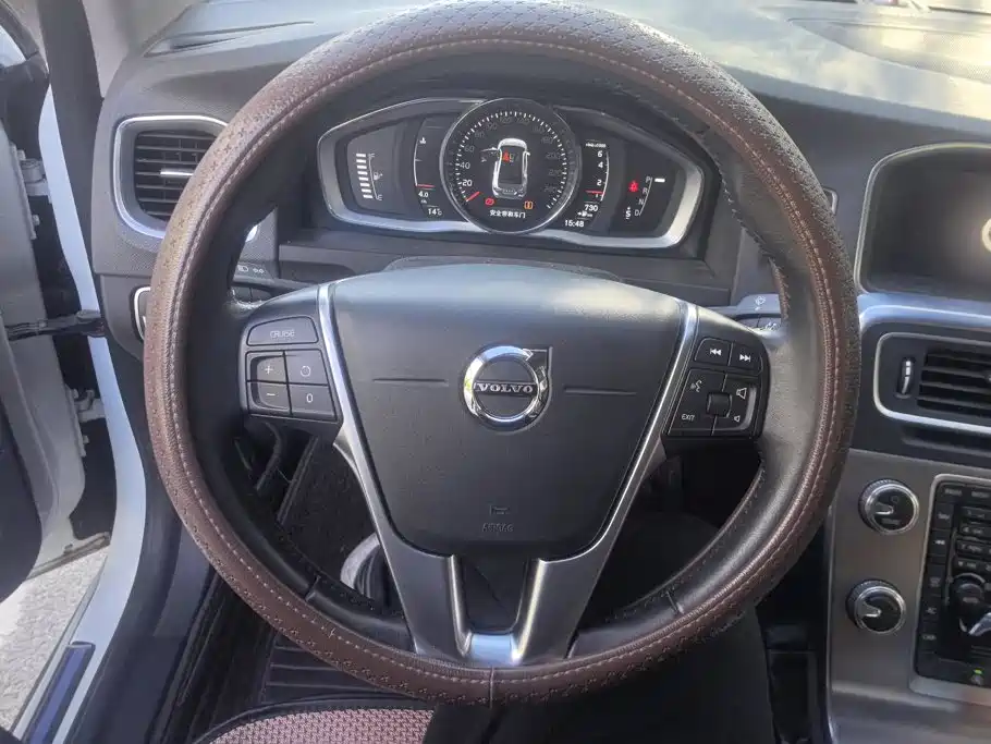Volvo S60 — миниатюра 15
