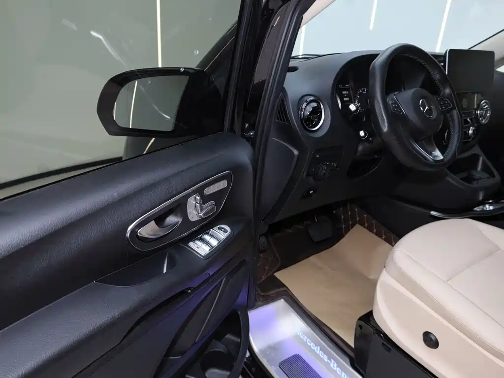 Mercedes-Benz Vito — миниатюра 8