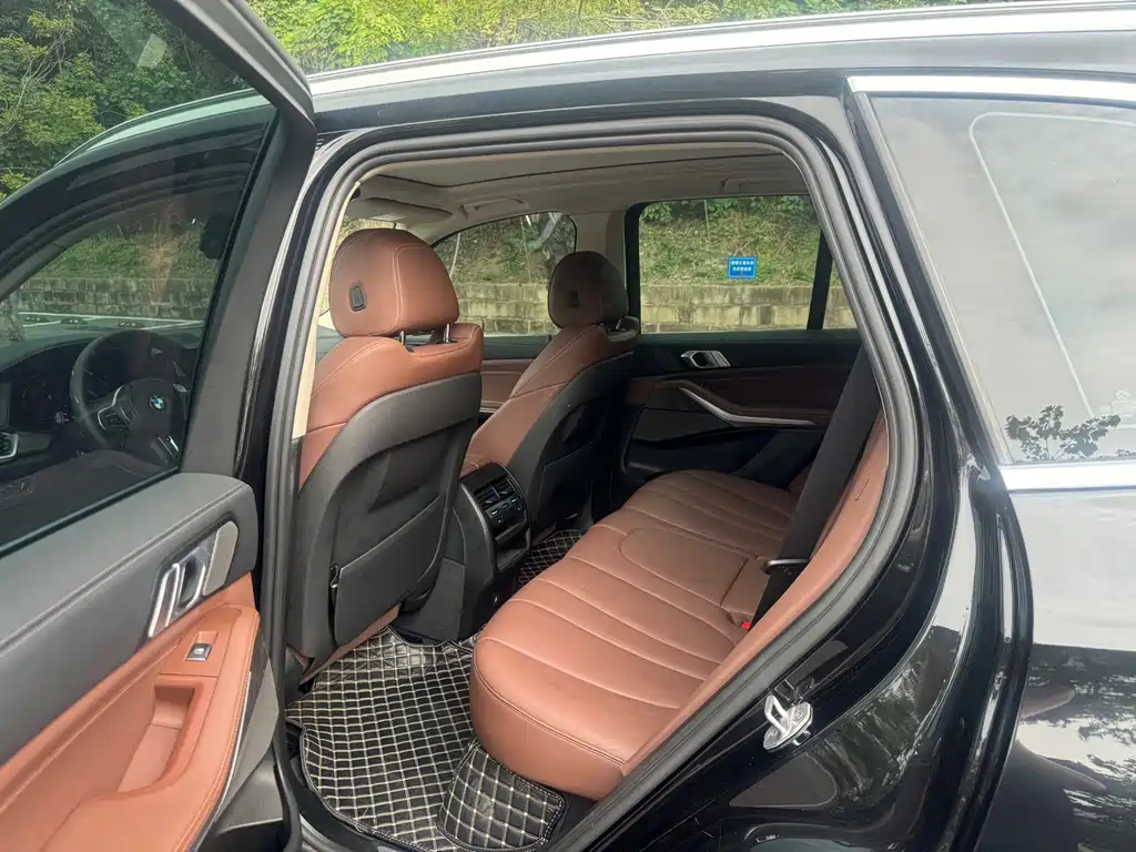 BMW X5 (Import) — миниатюра 8