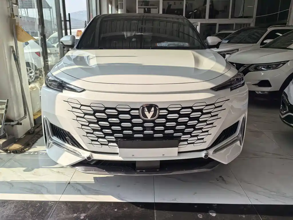 Changan UNI-K — миниатюра 2