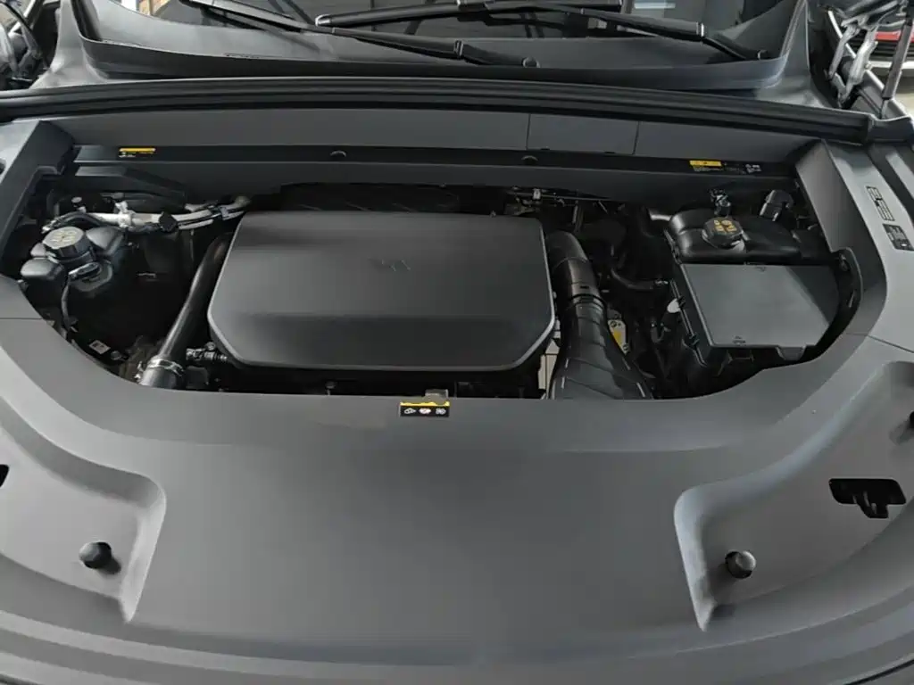 Li Auto Li L8 — миниатюра 20