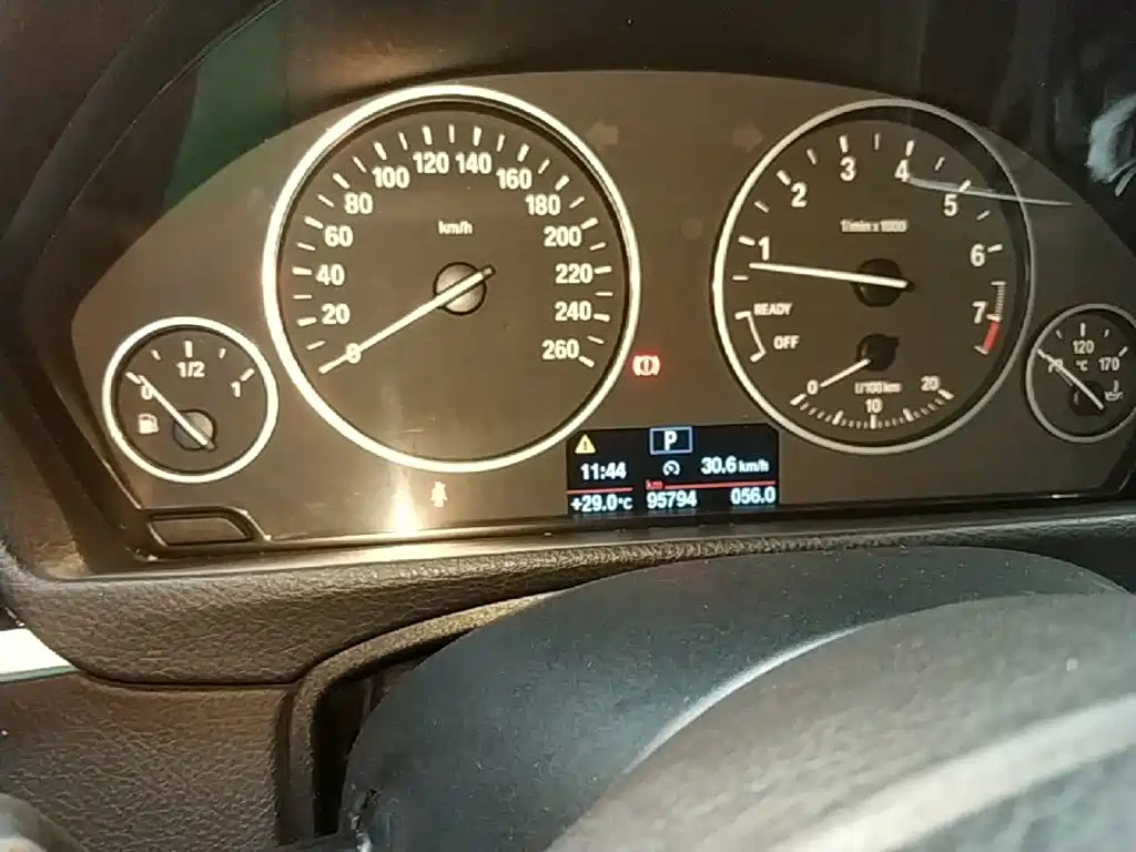 BMW 3 Series — миниатюра 12