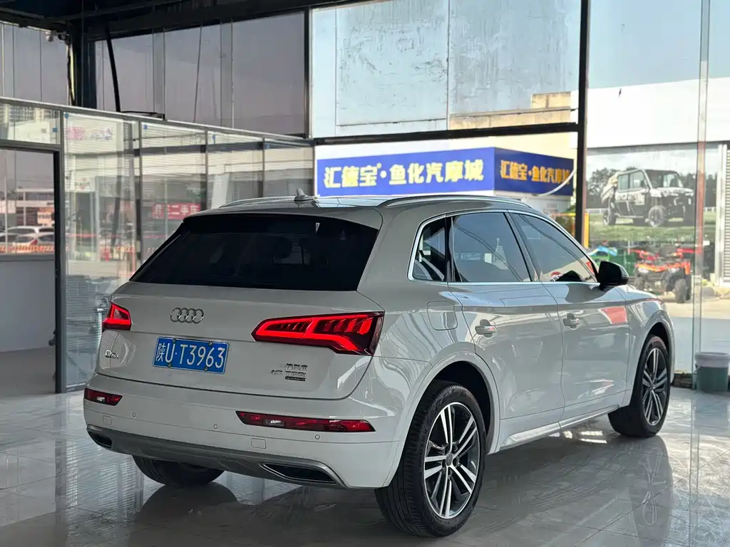 Audi Q5L — миниатюра 13