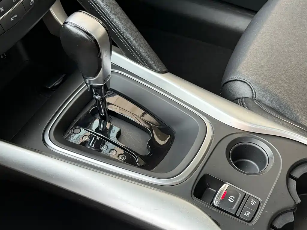Renault Kadjar — миниатюра 7