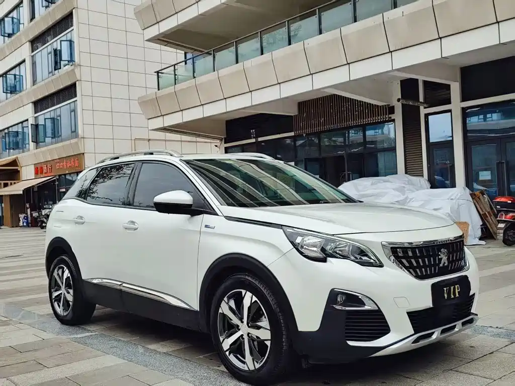 Peugeot 4008 — миниатюра 3