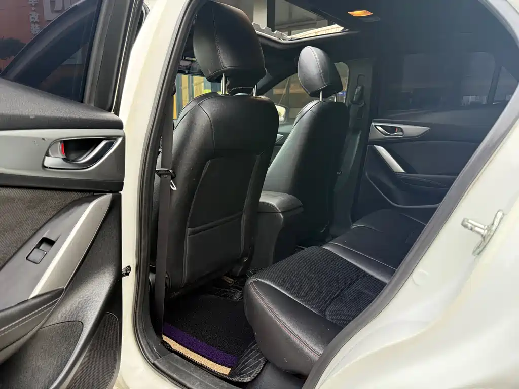 Mazda CX-4 2.0L Auto 2WD Blue Sky Vitality Edition, фото 5