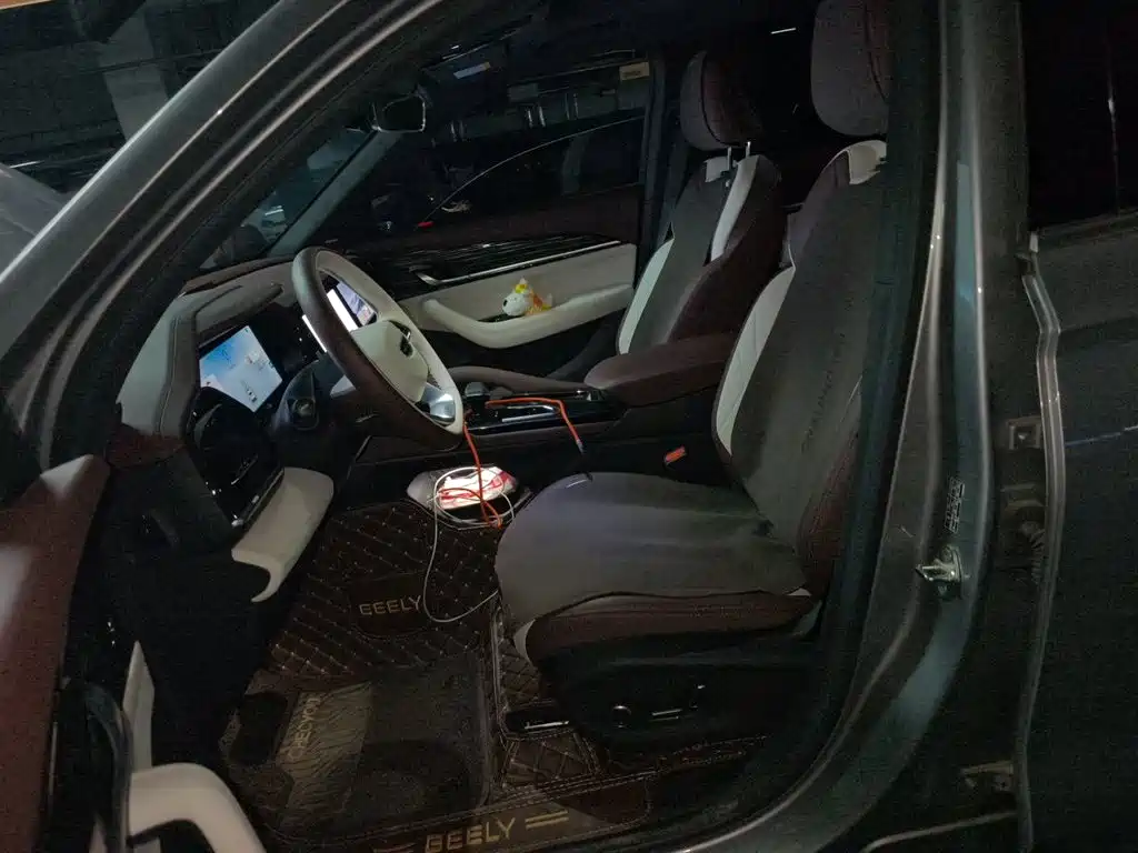 Geely Xingyue L — миниатюра 16