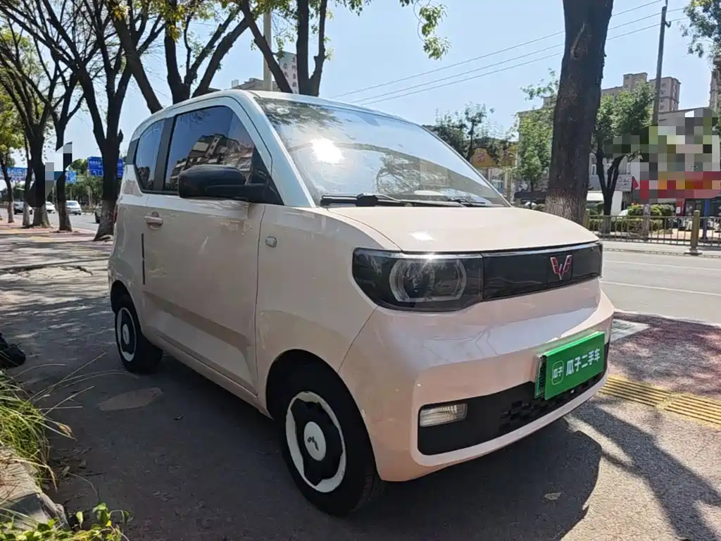 Wuling MINIEV — миниатюра 4
