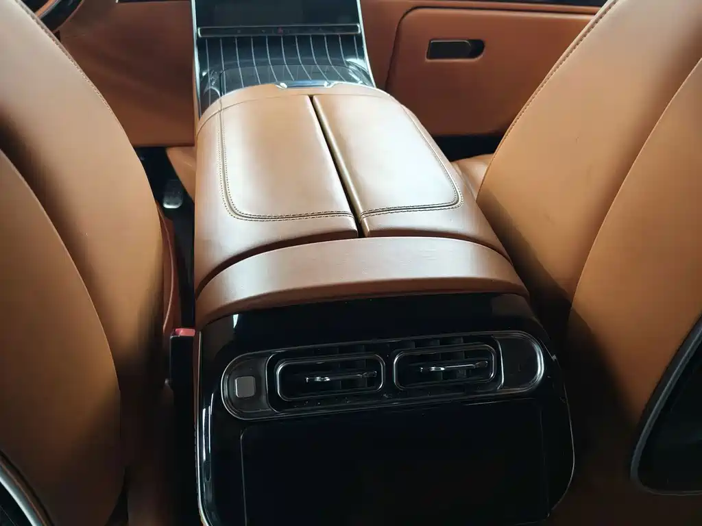 Mercedes-Benz Vito — миниатюра 7