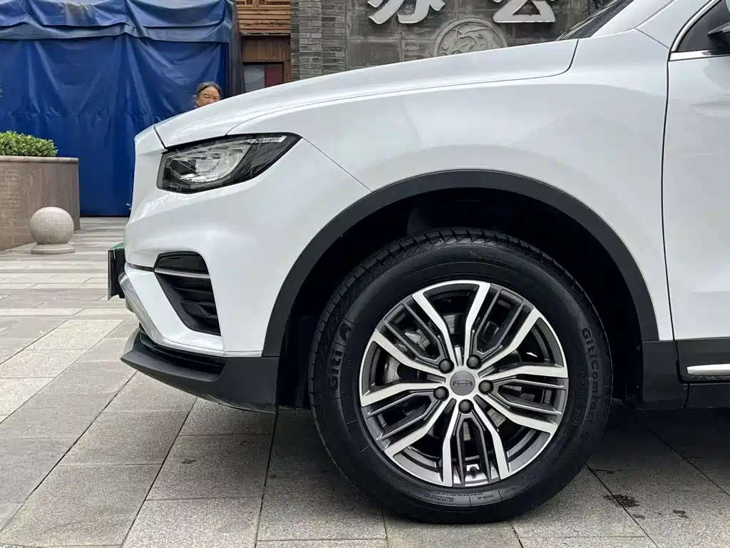 Geely Boyue — миниатюра 23