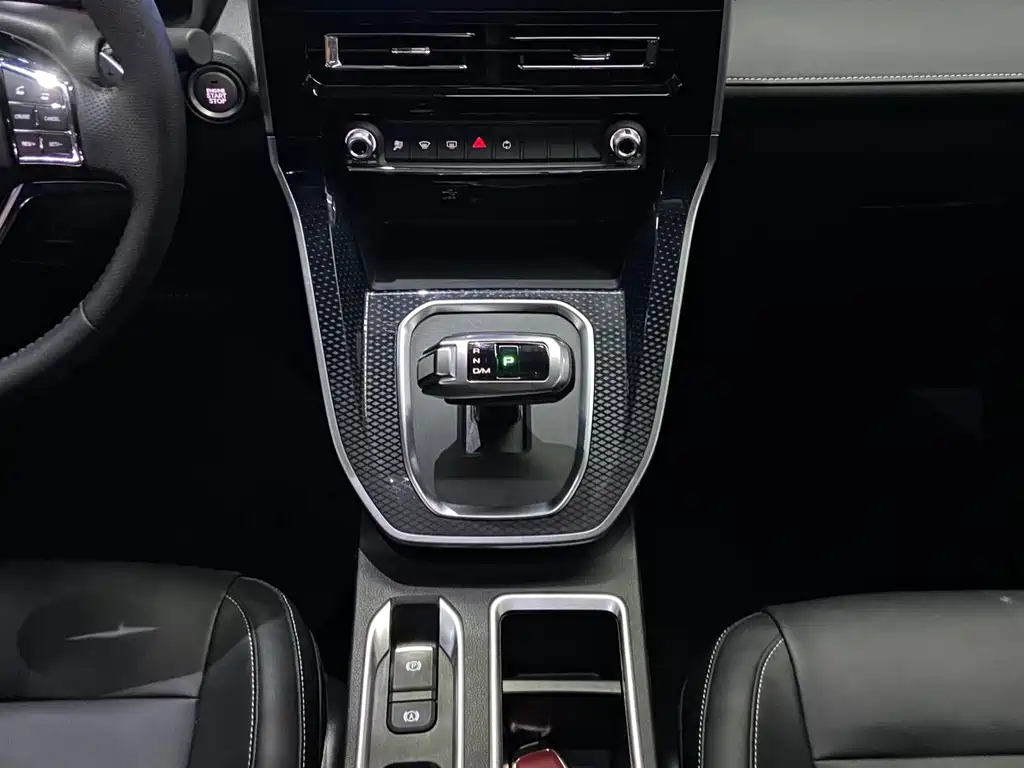 Haval M6 — миниатюра 21