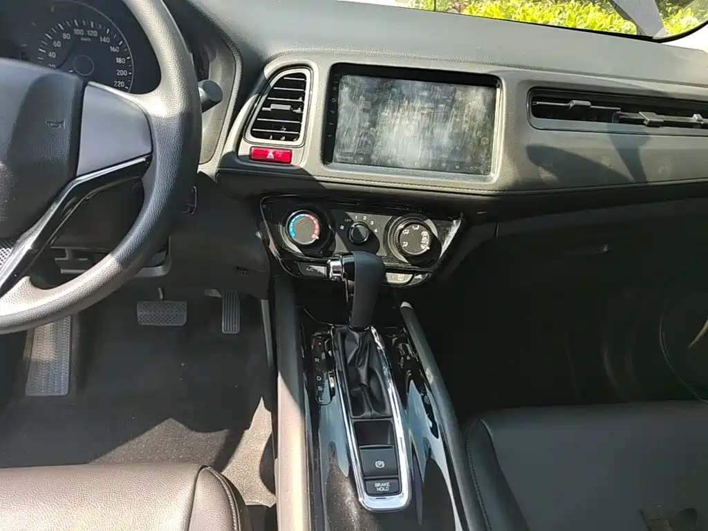 Honda Vezel — миниатюра 10