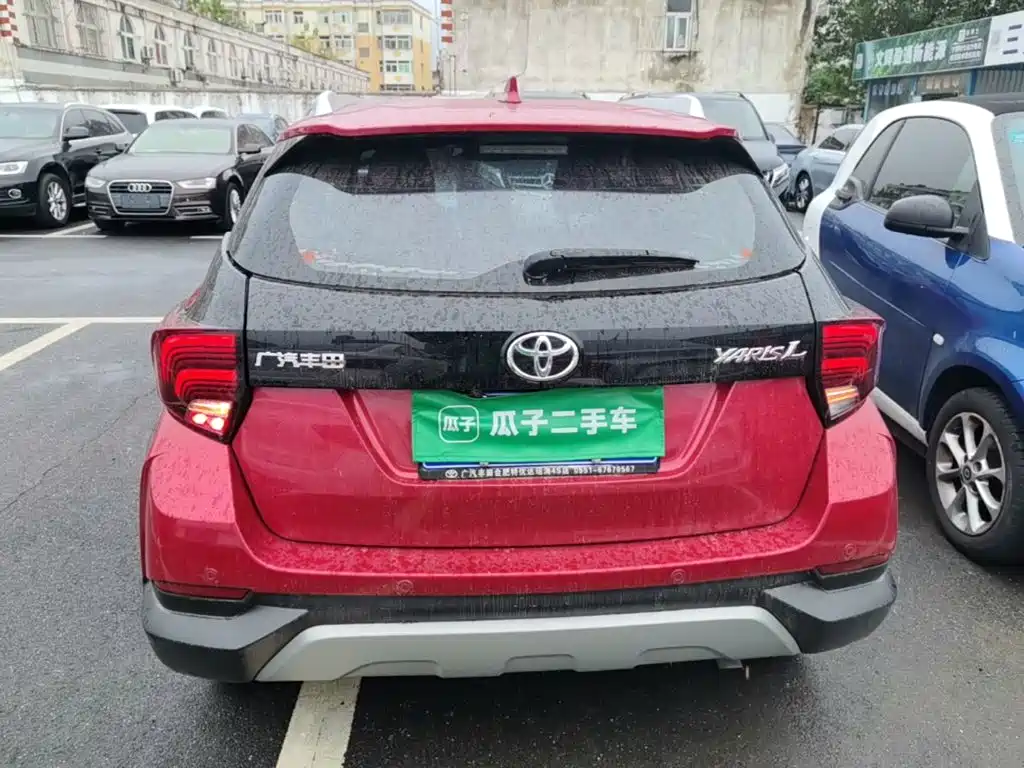 Toyota Yaris L — миниатюра 6