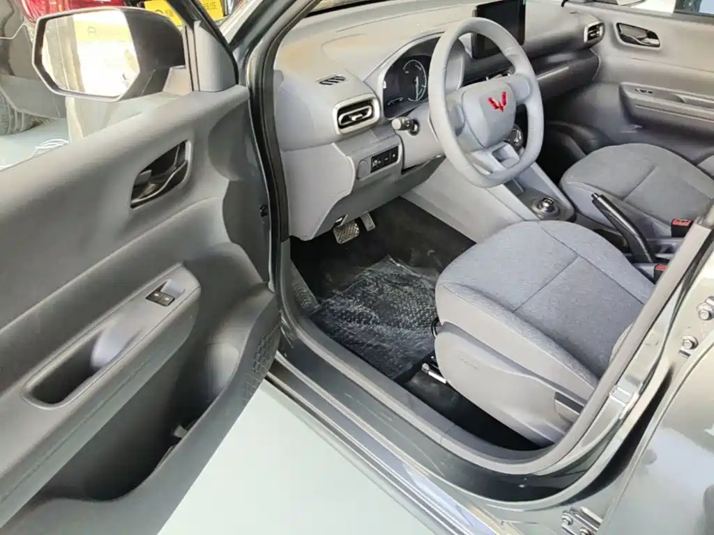 Wuling Hongguang EV — миниатюра 16