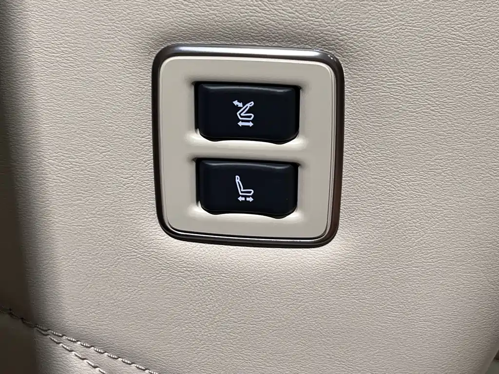 Toyota Alphard — фотографии объявления, Фото 12
